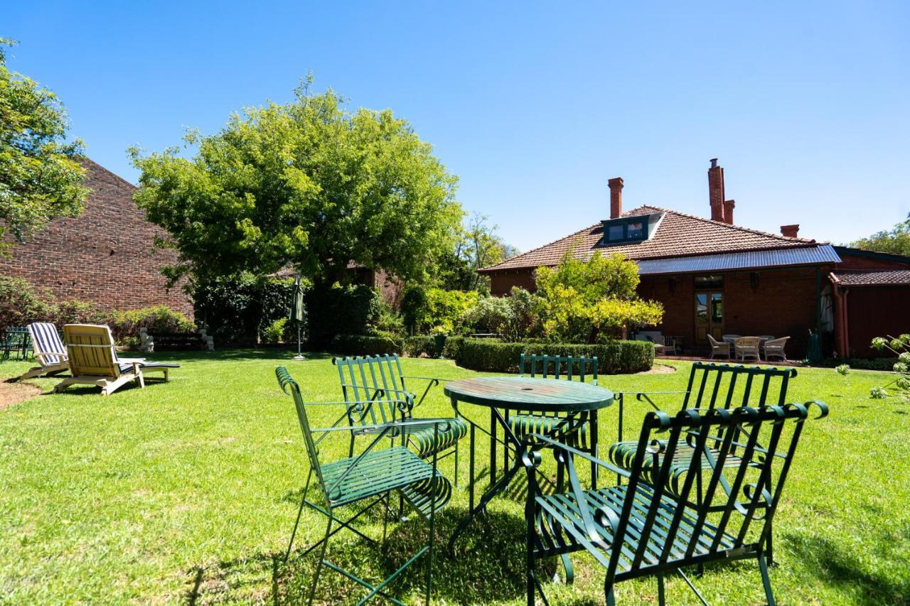 Buxton Manor Bed & Breakfast Аделейд Екстериор снимка