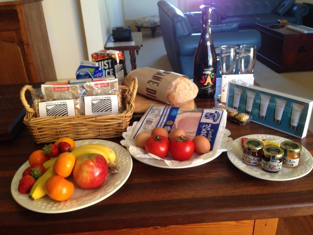 Buxton Manor Bed & Breakfast Аделейд Екстериор снимка
